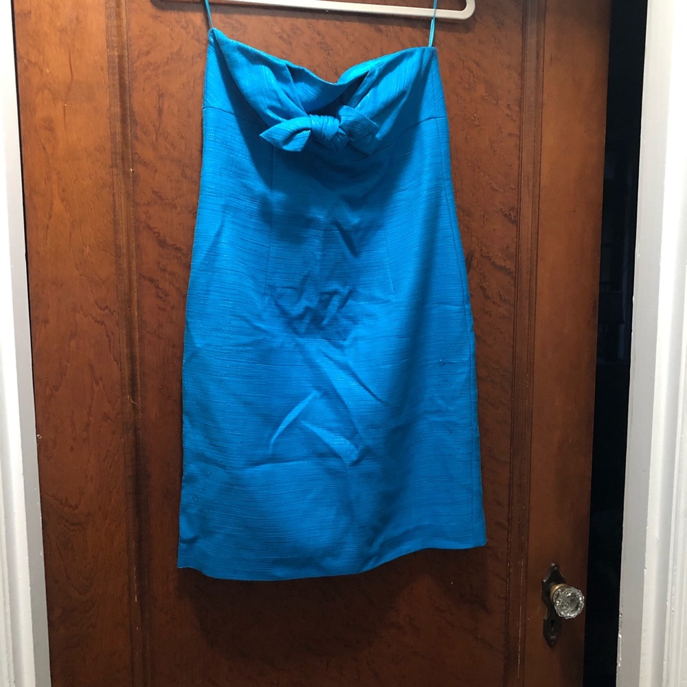 Trina Turk, mini, size 2, blue weave dress.